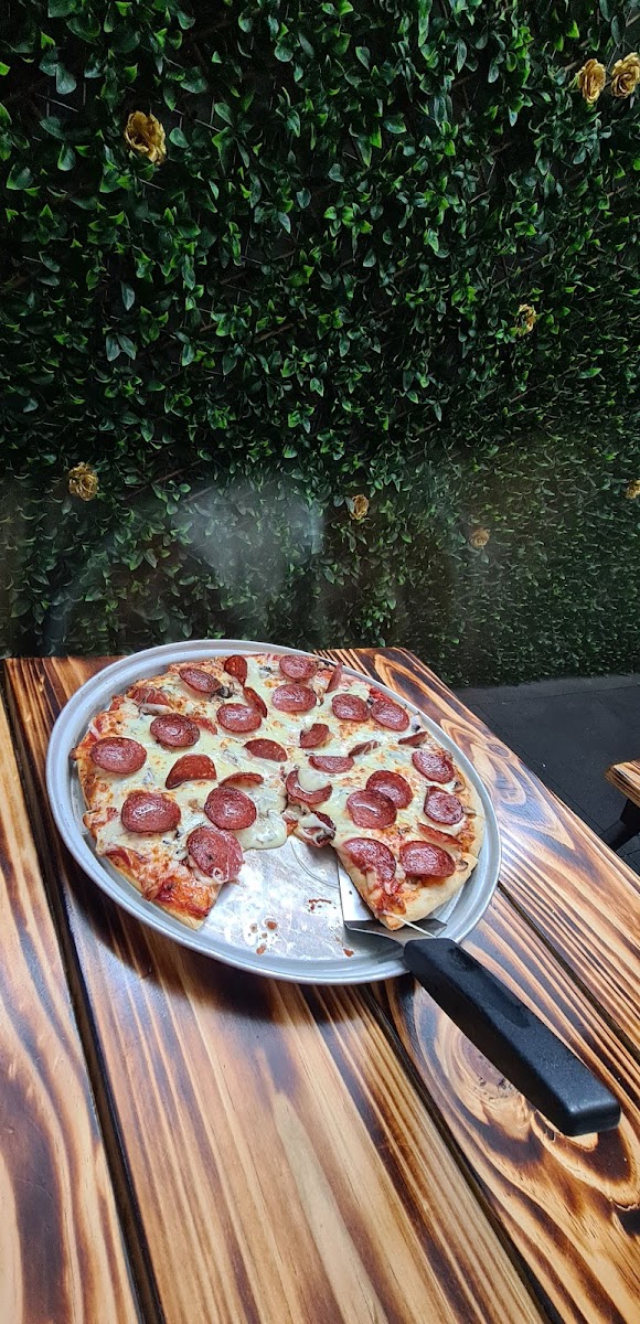 Castello Pizza & Gelato-10