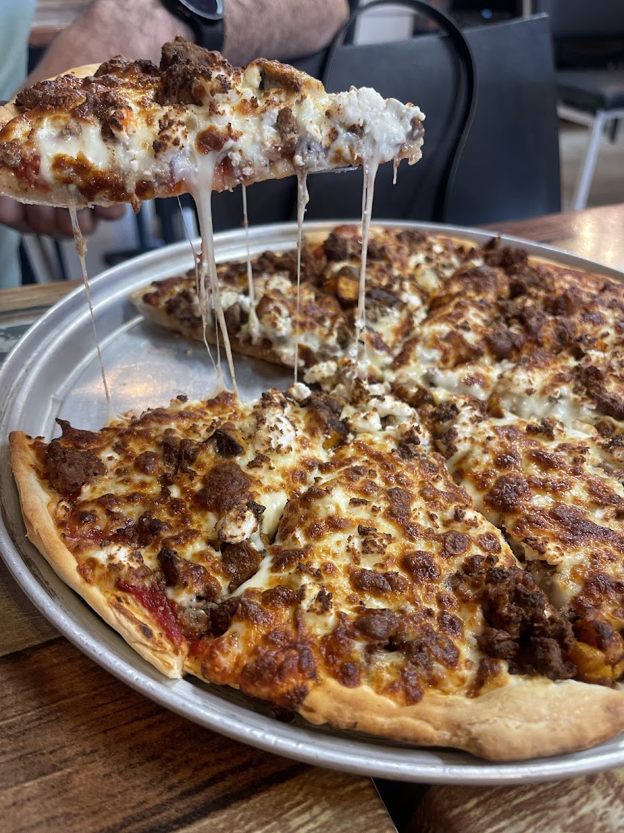 Castello Pizza & Gelato-4